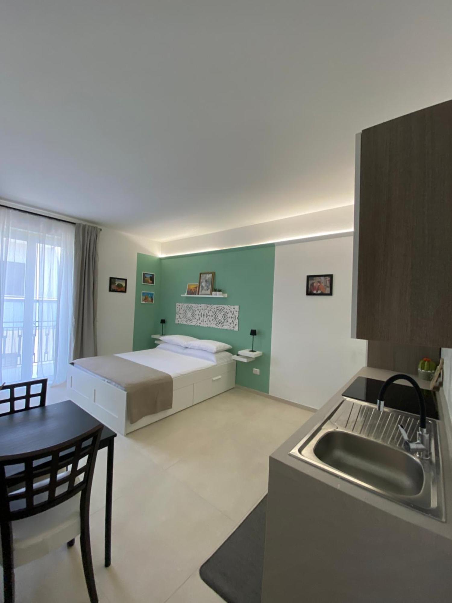 Le Buguse Suite Apartment Lecce Esterno foto